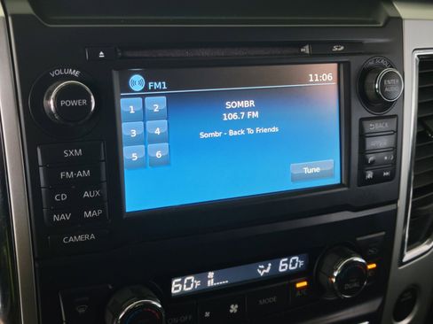 Used 2017 Nissan Titan PRO-4X w/ Pro-4x Convenience Package image 21