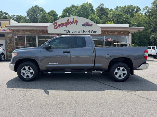 Used 2014 Toyota Tundra SR5 w/ SR5 Upgrade Package AWD/4WD image 2