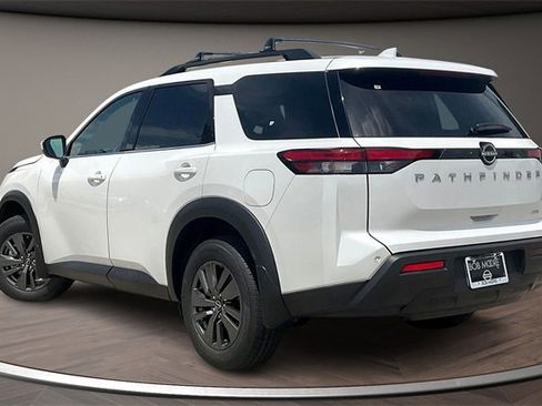 New 2025 Nissan Pathfinder SV w/ SV Premium Package image 3