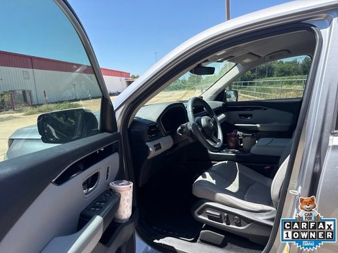 Used 2024 Honda Pilot EX-L image 9
