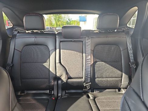Used 2025 Ford Escape ST-Line Select w/ Tech Pack #1 AWD/4WD image 10