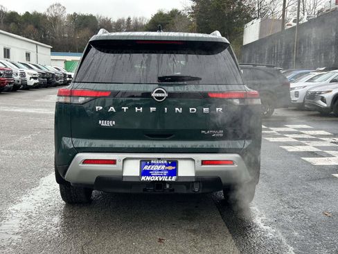 Used 2022 Nissan Pathfinder Platinum w/ Cargo Package image 4