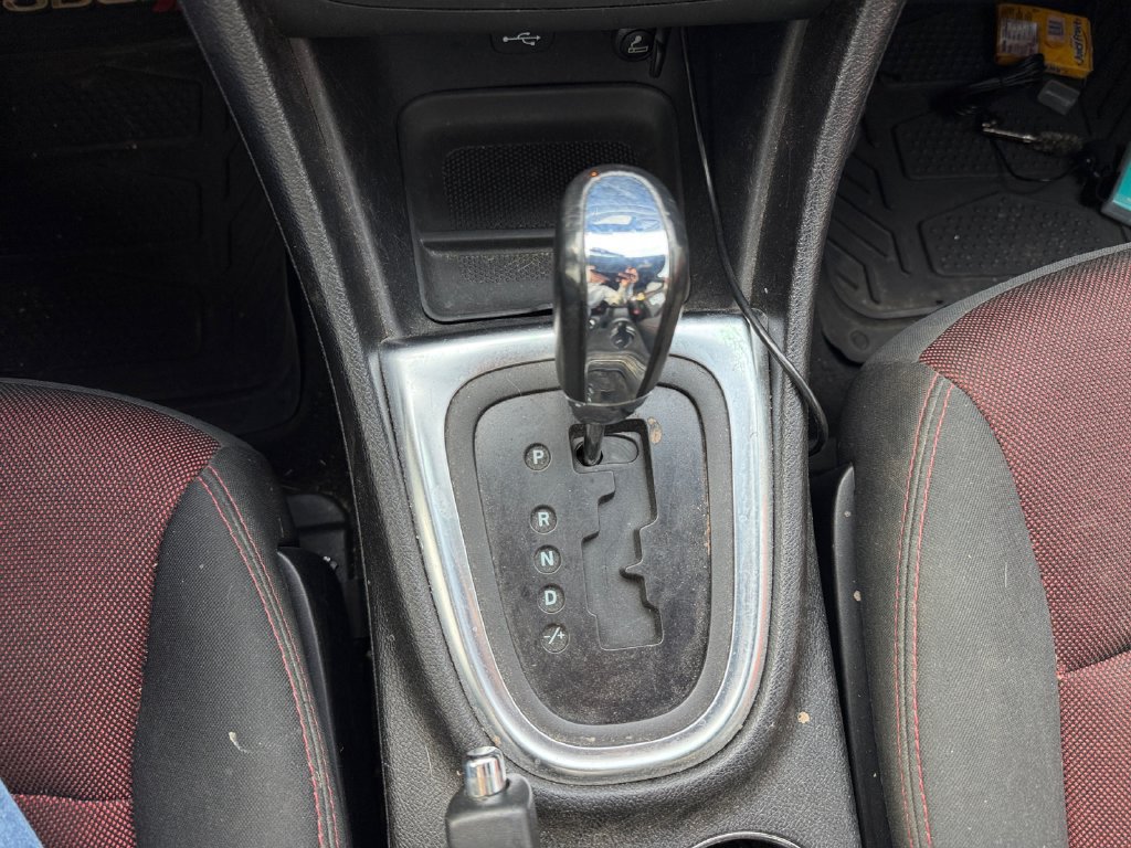 Used 2012 Dodge Avenger SXT Plus FWD image 26