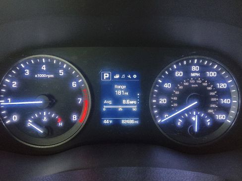 Used 2017 Hyundai Tucson Sport image 23