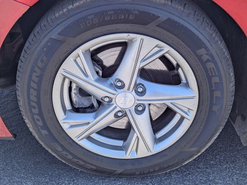 Used 2022 Hyundai Sonata SE FWD image 13