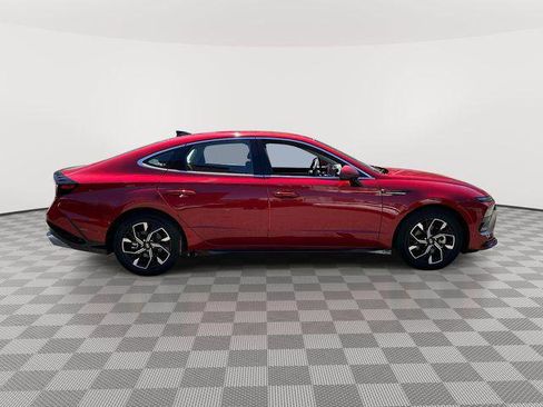 Certified 2024 Hyundai Sonata SEL FWD image 2