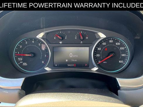 Used 2021 Chevrolet Traverse LT image 21