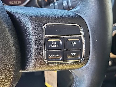 Used 2016 Jeep Wrangler Sahara AWD/4WD image 17