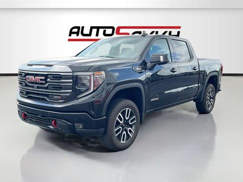 Used 2024 GMC Sierra 1500 AT4 w/ Technology Package AWD/4WD image 3