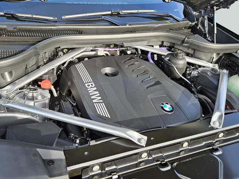 New 2026 BMW X5 sDrive40i w/ Premium Package image 25