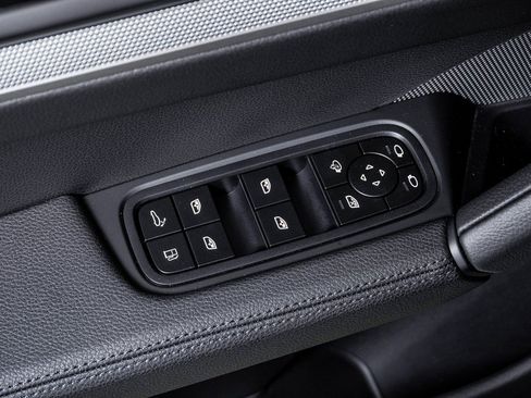 New 2026 Porsche Cayenne E-Hybrid Coupe image 26