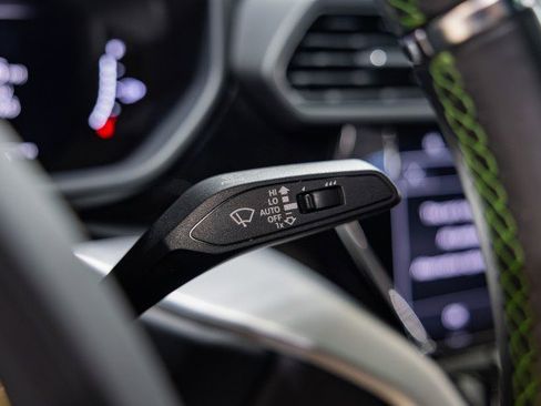 Used 2023 Lamborghini Urus S image 44