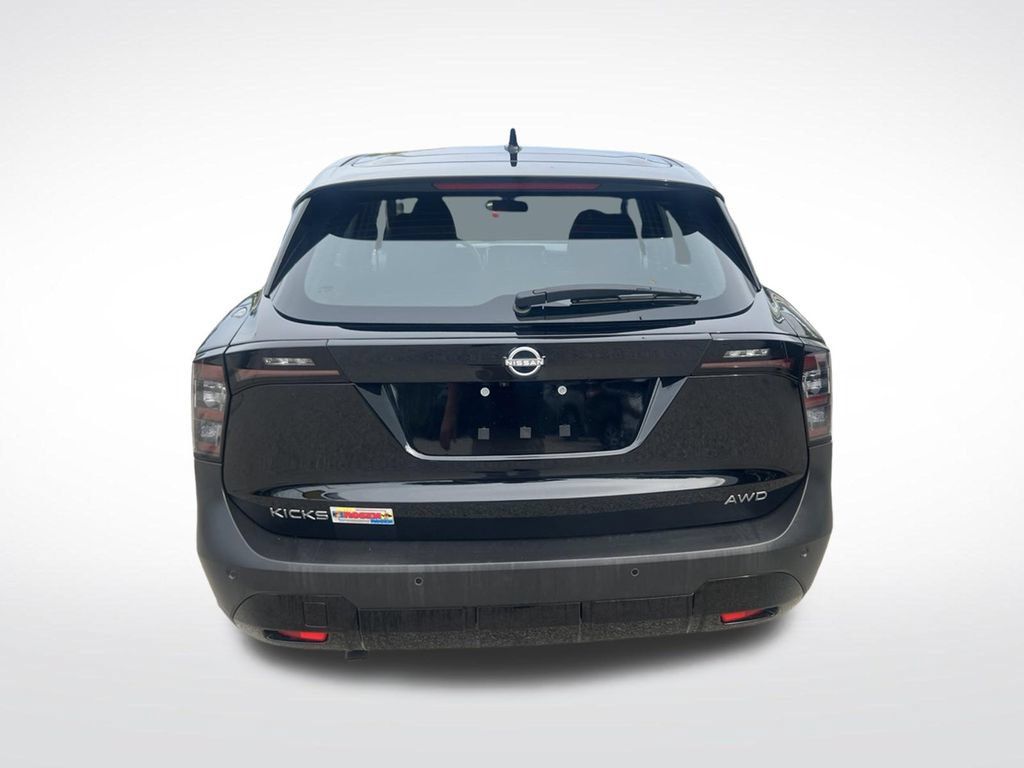 Certified 2025 Nissan Kicks S AWD/4WD image 43