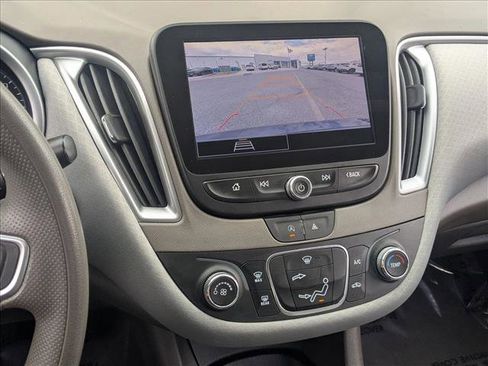 Used 2023 Chevrolet Malibu LS w/ Driver Confidence Package FWD image 13