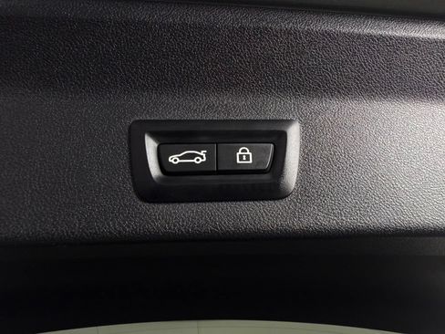 Used 2023 BMW X3 sDrive30i w/ Premium Package RWD image 29