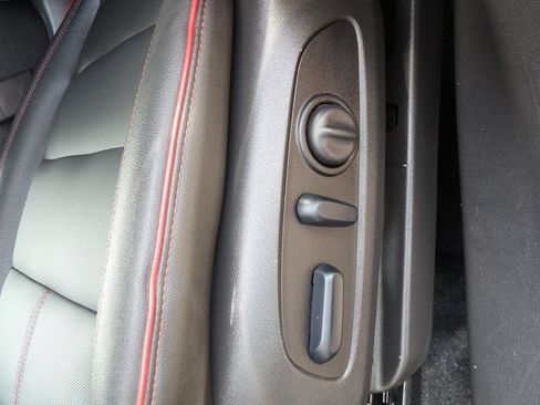 Used 2025 Chevrolet TrailBlazer RS w/ Driver Confidence Package FWD image 15