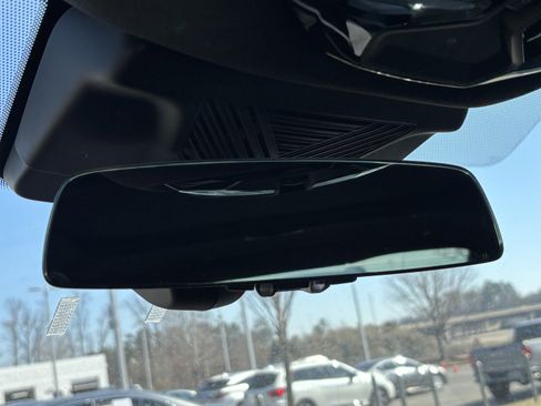 Certified 2024 BMW i5 eDrive40i w/ M Sport Package image 27