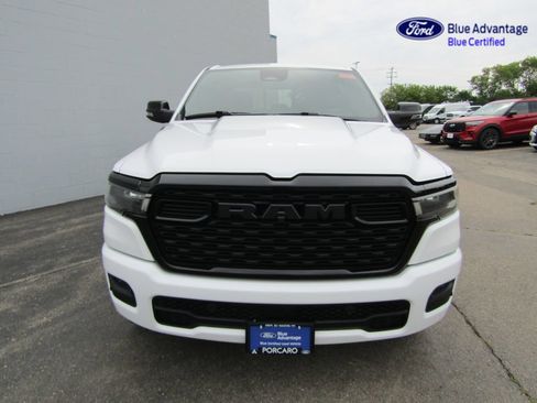 Used 2025 RAM 1500 Big Horn AWD/4WD image 5