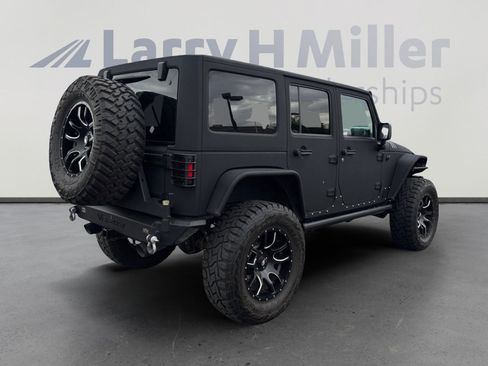 Used 2015 Jeep Wrangler Unlimited Sport w/ Quick Order Package 24S AWD/4WD image 5