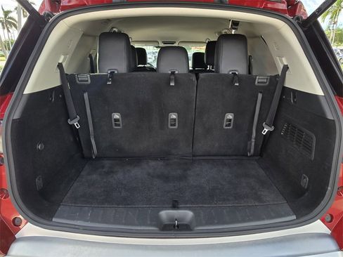 Used 2023 Nissan Pathfinder SL image 9