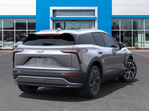 New 2025 Chevrolet Blazer EV LT image 4