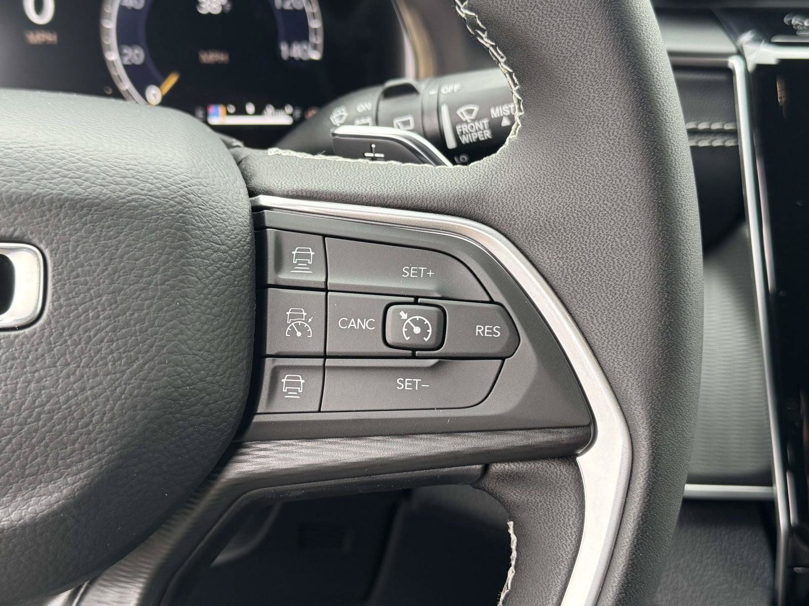 New 2026 Jeep Grand Cherokee Laredo X AWD/4WD image 10
