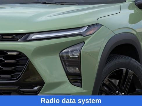 New 2026 Chevrolet Trax ACTIV w/ Sunroof Package FWD image 11