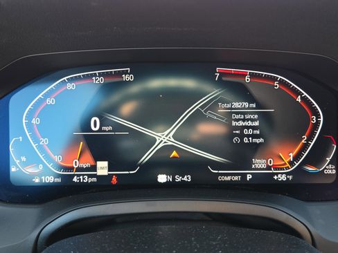 Used 2021 BMW 430i Convertible w/ Executive Package image 23