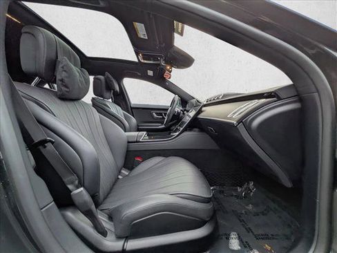 Used 2022 Mercedes-Benz S 500 4MATIC image 23