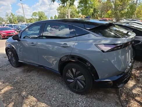 Used 2024 Nissan Ariya AWD image 3