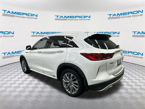 Used 2023 INFINITI QX50 Luxe w/ Accent Package image 3