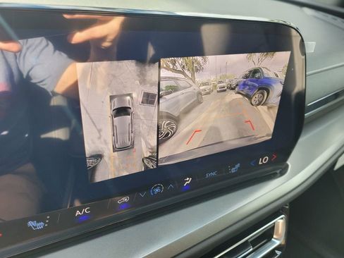 New 2026 Chevrolet Traverse LT w/ Driver Confidence Package image 38