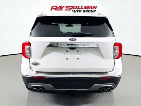 Used 2022 Ford Explorer King Ranch RWD image 6