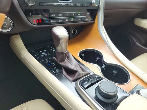 Used 2019 Lexus RX 350 FWD w/ Premium Package image 24