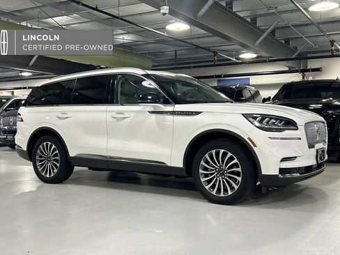 Used 2024 Lincoln Aviator AWD w/ Premium Package image 1