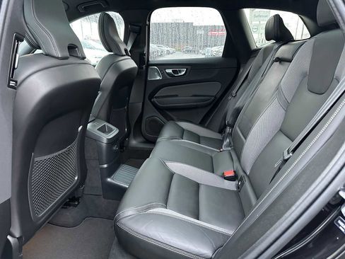 Certified 2024 Volvo XC60 T8 Ultimate w/ Climate Package image 15