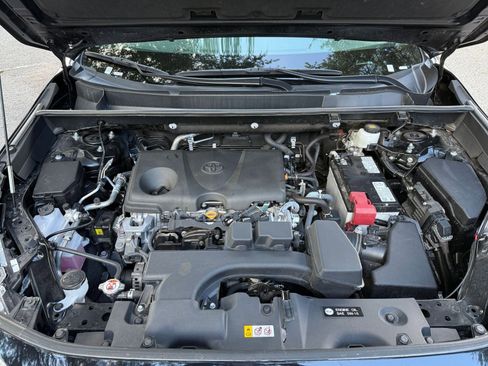 Used 2024 Toyota RAV4 XLE image 25