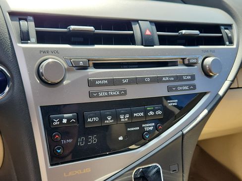 Used 2012 Lexus RX 450h AWD w/ Premium Pkg image 16