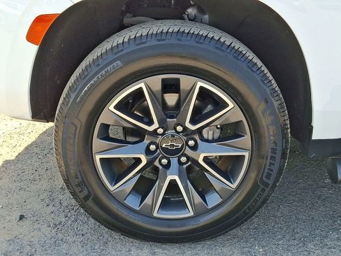 Used 2023 Chevrolet Tahoe Z71 AWD/4WD image 12