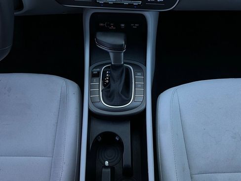 Used 2025 Hyundai Kona SEL image 14