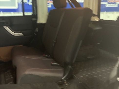 Used 2014 Jeep Wrangler Unlimited Sahara w/ Connectivity Group image 23