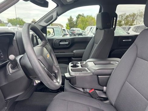 Used 2020 Chevrolet Silverado 1500 Custom w/ Custom Value Package AWD/4WD image 11