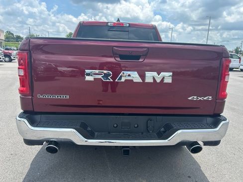 Used 2025 RAM 1500 Laramie AWD/4WD image 4