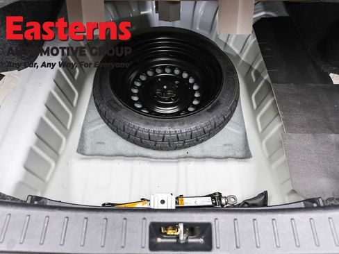 Used 2025 Nissan Versa SV image 22