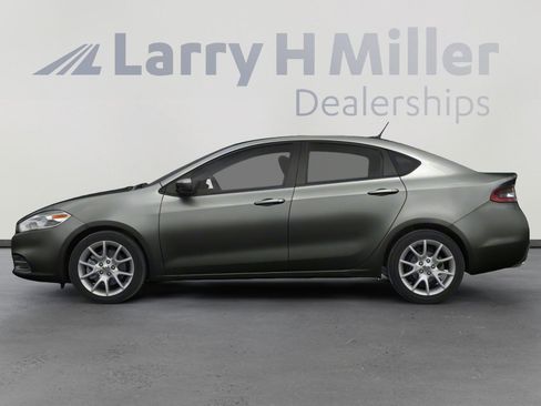 Used 2013 Dodge Dart SXT image 3