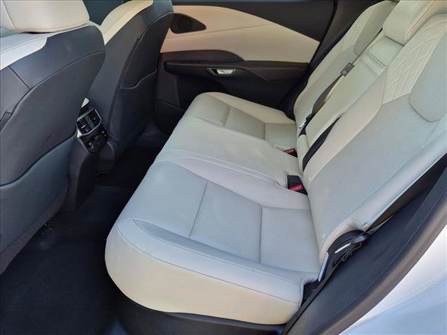 Used 2024 Lexus RX 350 FWD w/ Technology Package image 18