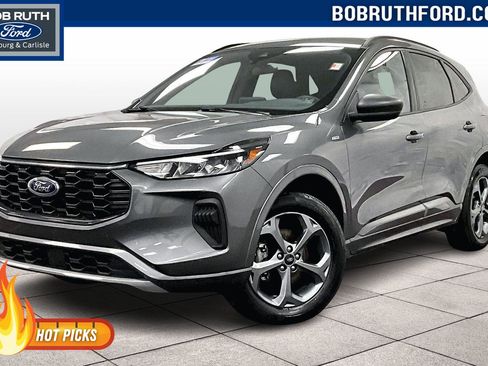 Used 2023 Ford Escape ST-Line image 1