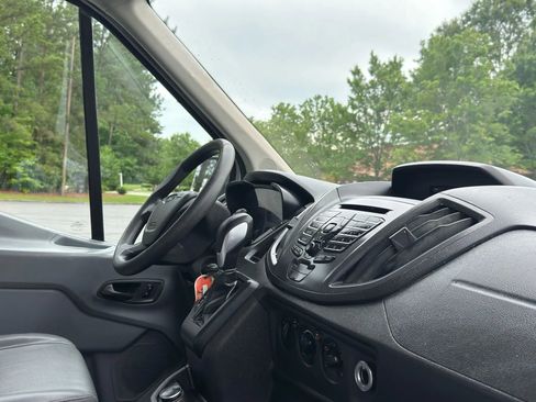 Used 2019 Ford Transit 150 148 Medium Roof image 20