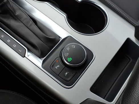 Used 2024 Chevrolet Blazer LT w/ Convenience Package image 28