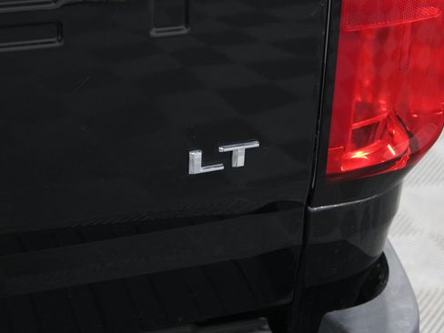 Used 2022 Chevrolet Colorado LT w/ Fleet Safety Package RWD image 29